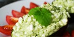 Avocado med cottage cheese