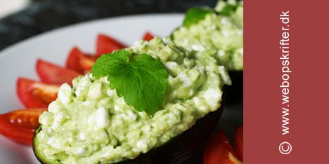 Avokado med cottage cheese