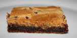 Brownie med hvit og mørk sjokolade