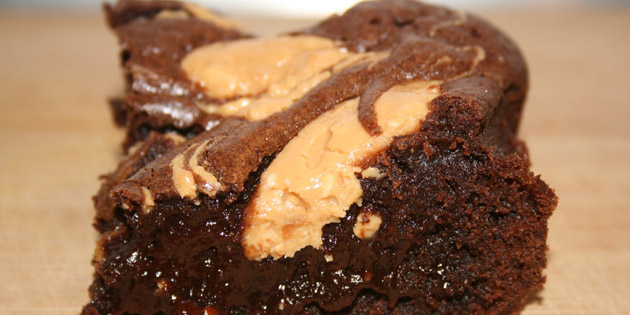 Brownie med pean�ttsm�r