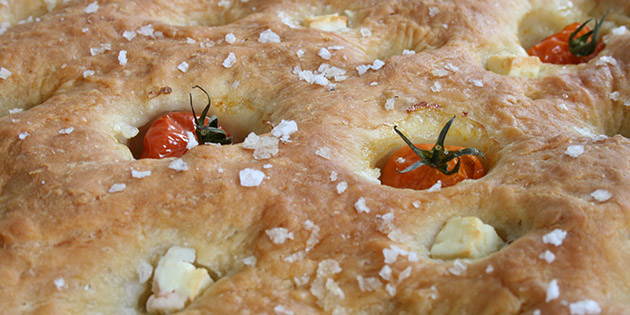 Foccacia med tomat og fetaost