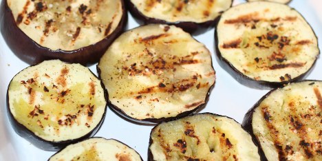 Grillet aubergine