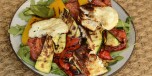 Grillsalat med grønnsaker og halloumi
