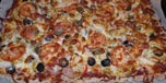 Grov pizza med kylling og bacon
