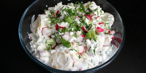 Kald potetsalat med reddiker og gressl�k
