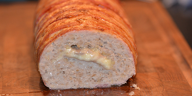 Kj�ttpudding med bacon og ost