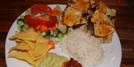 Meksikansk br�d med oksekj�tt og nachos