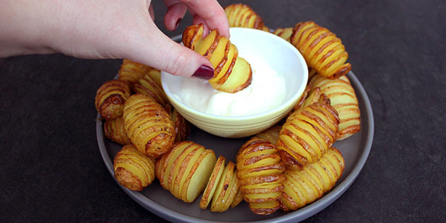 Mini hasselbackpoteter