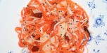 Råkostsalat med hodekål, gulrøtter og eple