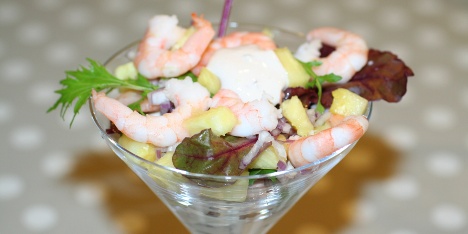 Rekecocktail med ananas
