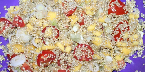 Salat med quinoa og mango