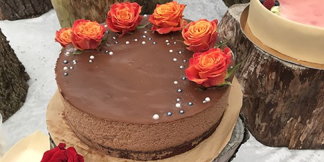 Sjokoladekake med sjokolademousse og appelsin