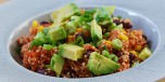 Vegetarisk rett med quinoa