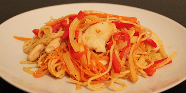 Wok med kylling og gr�nnsaker
