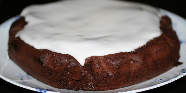 Enkel og saftig sjokoladekake