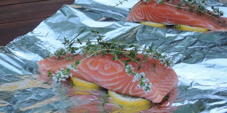 Grillet laks i alufolie