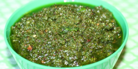 Persillepesto med solsikkekjerner